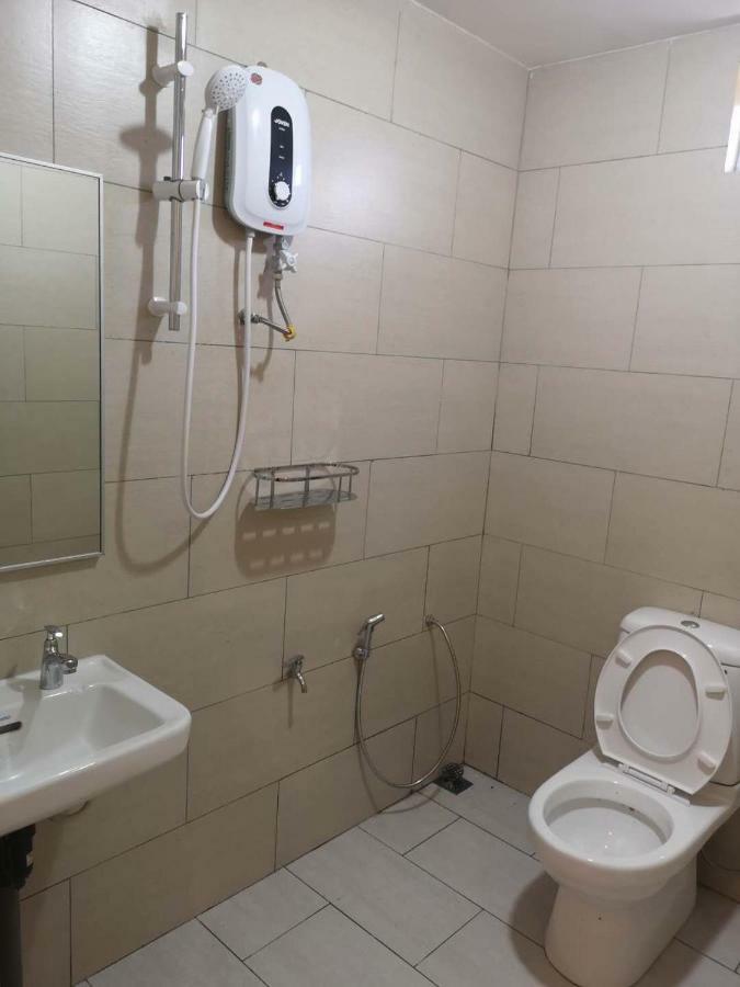 Luna Guesthouse 露娜旅馆 Semporna Ngoại thất bức ảnh