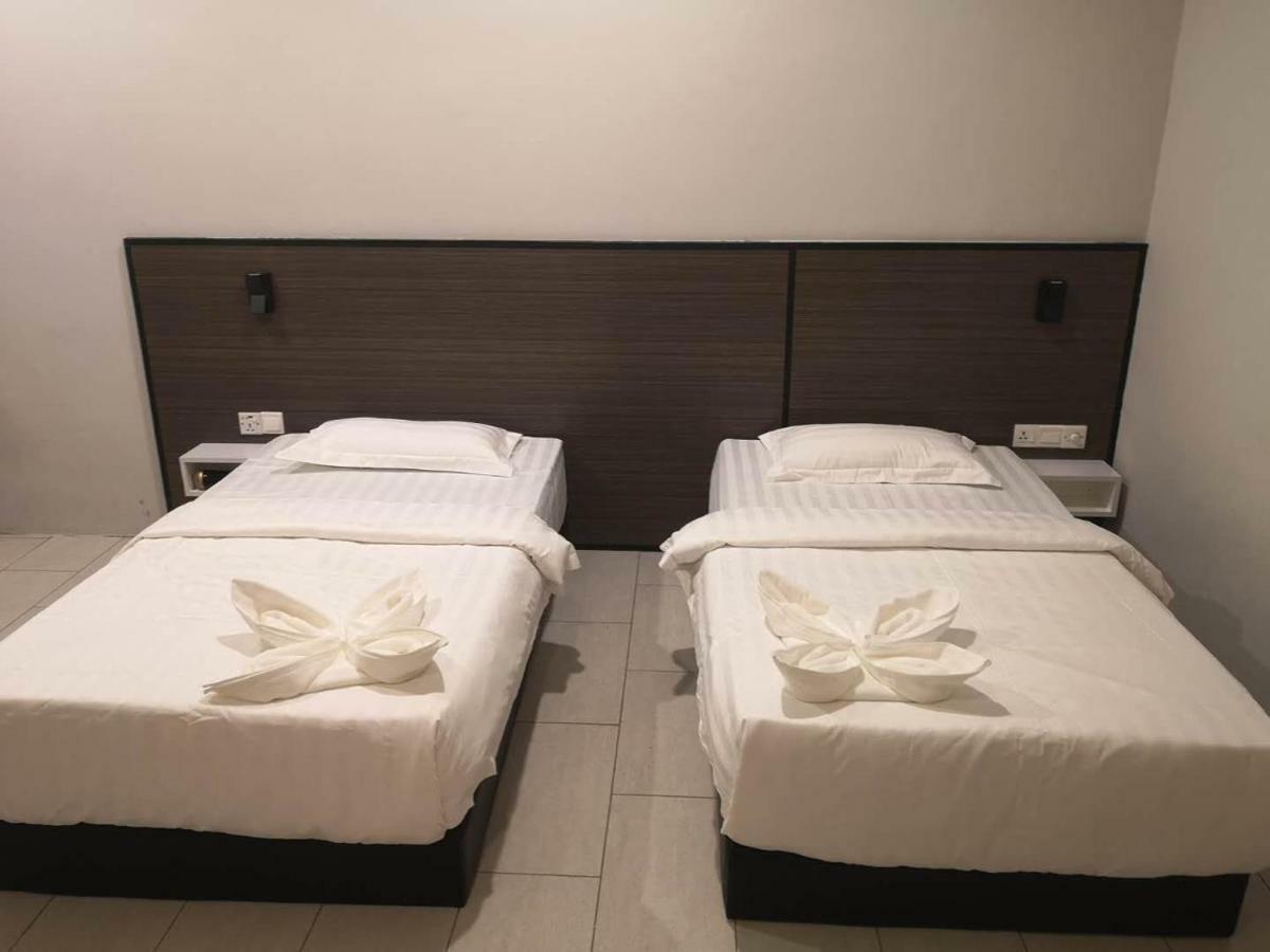 Luna Guesthouse 露娜旅馆 Semporna Ngoại thất bức ảnh