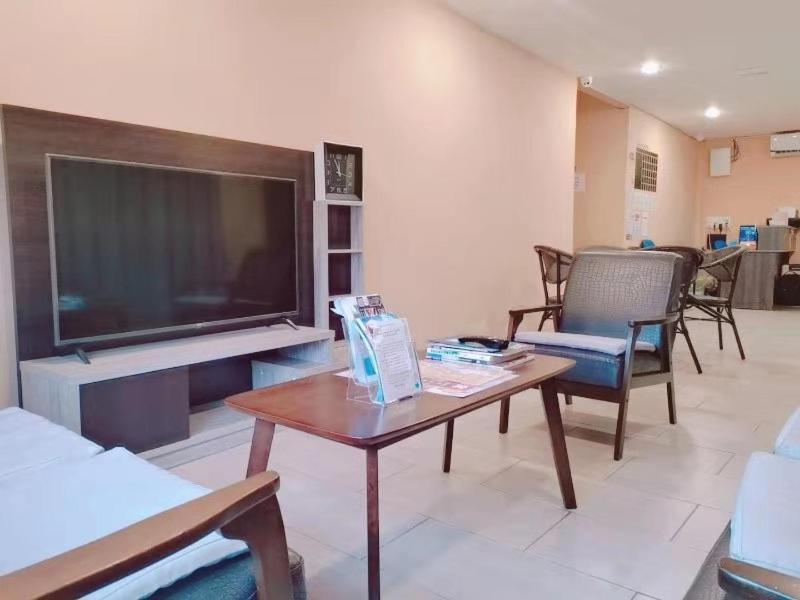 Luna Guesthouse 露娜旅馆 Semporna Ngoại thất bức ảnh