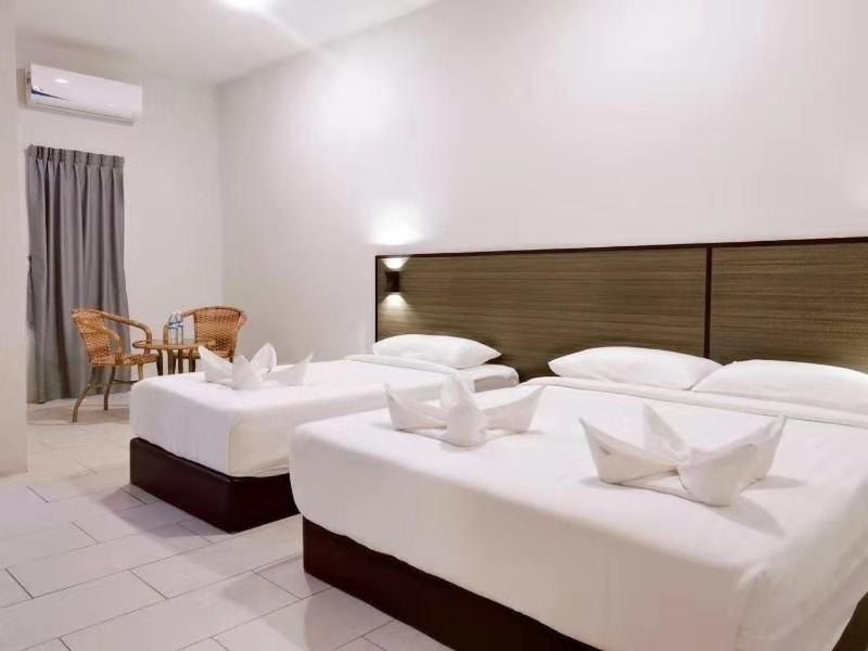 Luna Guesthouse 露娜旅馆 Semporna Ngoại thất bức ảnh